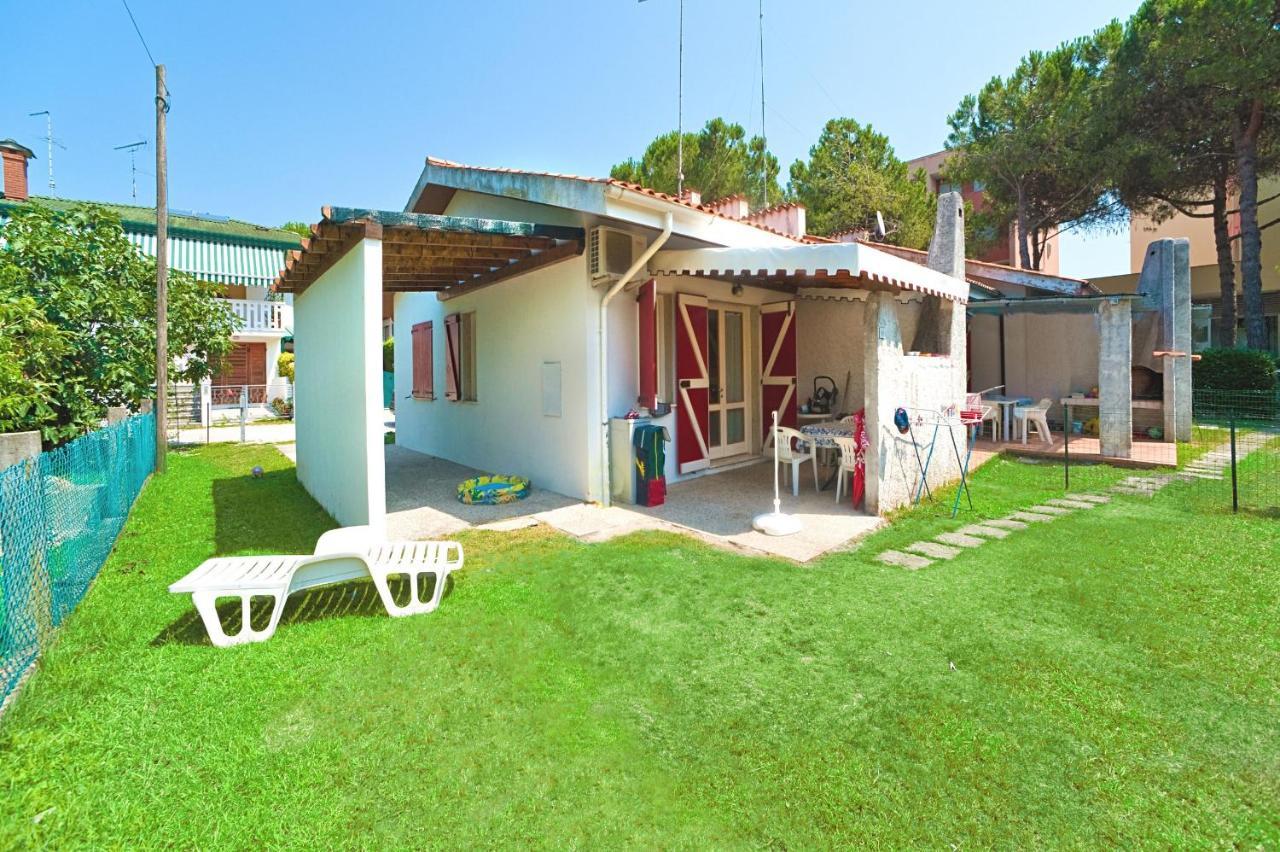 Dina/Viel Apartment Bibione Exterior photo